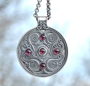 BATTERSEA, LUXURY BRYTHONIC JEWEL INSPIRED BY THE FIND, GEMSTONES, PENDANT, SILVER 925, 11 G - PENDANTS{% if kategorie.adresa_nazvy[0] != zbozi.kategorie.nazev %} - SILVER JEWELLERY{% endif %}