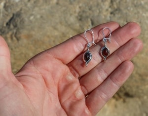 JARA, AMBER, EARRINGS, STERLING SILVER - EARRINGS{% if kategorie.adresa_nazvy[0] != zbozi.kategorie.nazev %} - SILVER JEWELLERY{% endif %}