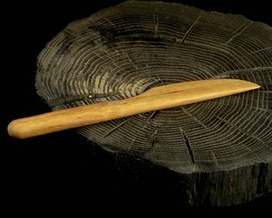 WOODEN KNIFE, PILSEN, 14TH CENTURY - REPLICA - DISHES, SPOONS, COOPERAGE{% if kategorie.adresa_nazvy[0] != zbozi.kategorie.nazev %} - WOOD{% endif %}