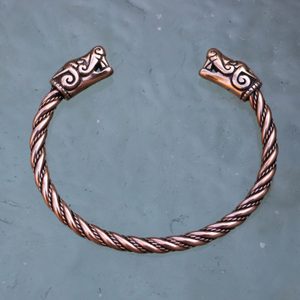 VIKING WOLF, BRACELET FROM BURG, SWEDEN, BRONZE - HISTORISCHEN REPLIKEN AUS BRONZE{% if kategorie.adresa_nazvy[0] != zbozi.kategorie.nazev %} - SCHMUCKSTÜCKE{% endif %}