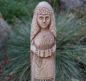 SLAVIC GODDESS ŽIVA, CARVED IN WOOD - WOODEN STATUES, PLAQUES, BOXES{% if kategorie.adresa_nazvy[0] != zbozi.kategorie.nazev %} - WOOD{% endif %}