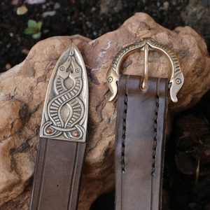 VIKING BELT, BORRE BEAST, LEATHER BRONZE - BELTS{% if kategorie.adresa_nazvy[0] != zbozi.kategorie.nazev %} - LEATHER PRODUCTS{% endif %}