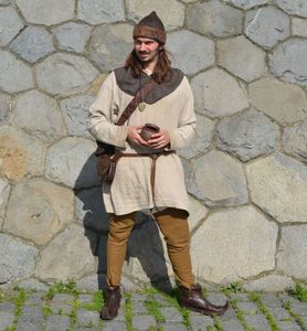 MEDIEVAL CIVILIAN, COSTUME RENTAL - COSTUME RENTALS{% if kategorie.adresa_nazvy[0] != zbozi.kategorie.nazev %} - FILM AND PROPS{% endif %}