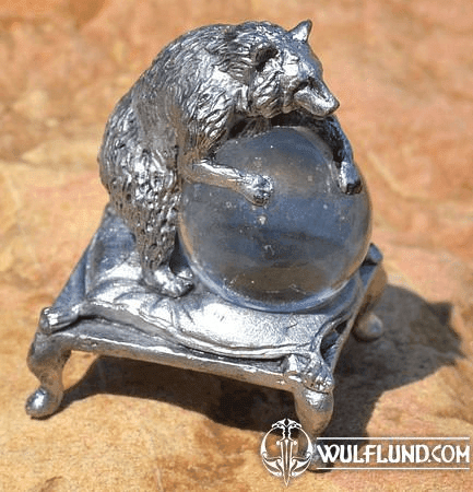 BEAR. TIN FIGURE