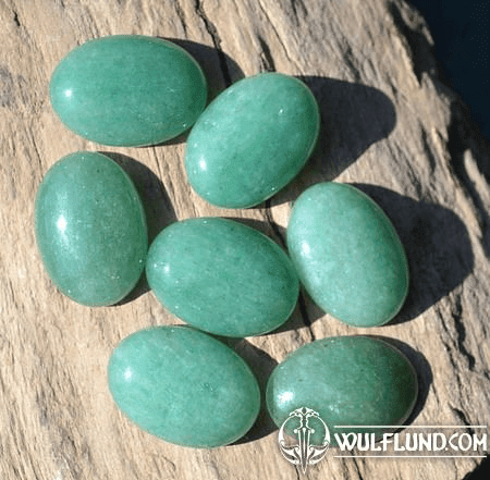 AVENTURINE, 18 MM X 13 MM OVAL CABOCHON