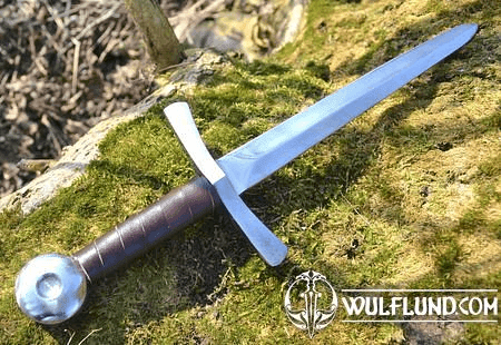 FOWLER, MEDIEVAL DAGGER