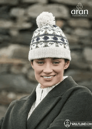 HAND KNIT SHEEP MERINO WOOL HAT, IRELAND