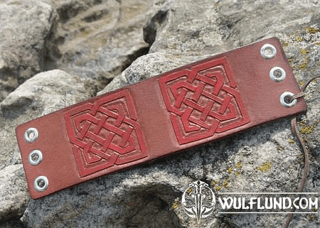 TULACH, LACED LEATHER CUFF, HAND CARVED