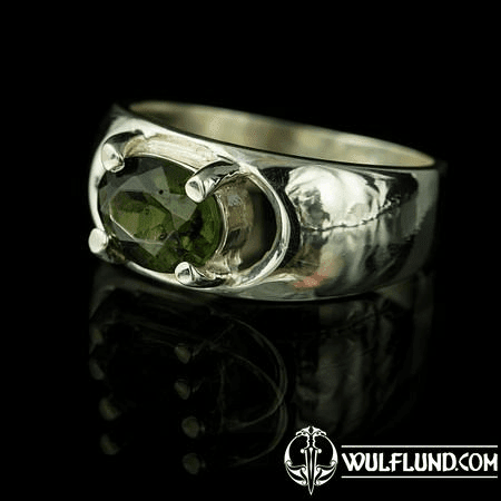 MOLDAVITE, STERLING SILVER RING WITH CUT MOLDAVITE