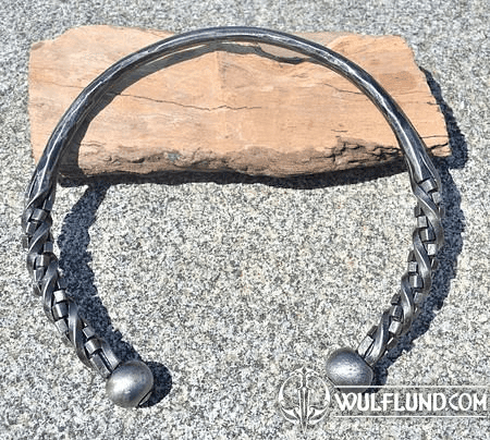 CUBIC, HAND FORGED TORC