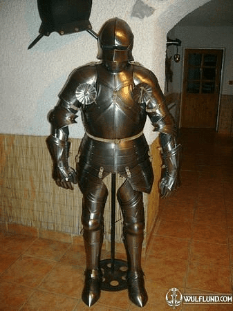 CUSTOM SUIT OF ARMOUR, POLISHED PLATE ARMOR, 1.5 MM