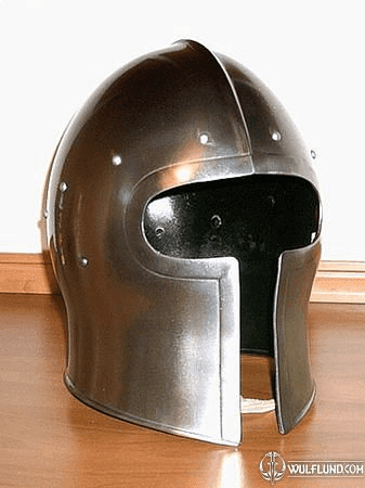 GOTHIC HELMET IV