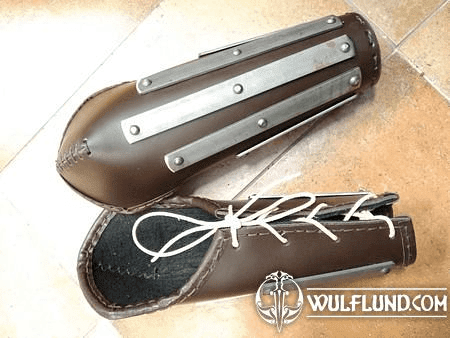 LAMELLAR LEATHER BRACER WITH ELBOW PROTECTION, FOR COMBAT, ONE PIECE