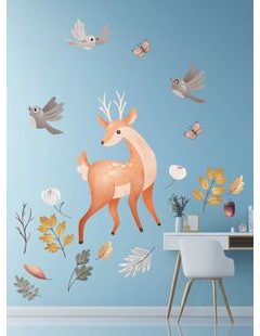 Srnka v lesnej čistinke