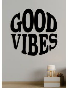 Drevený nápis "GOOD VIBES"