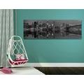 CANVAS PRINT WATER REFLECTION OF MANHATTAN IN BLACK AND WHITE - BLACK AND WHITE PICTURES - PICTURES