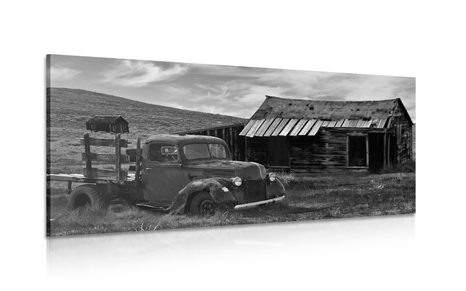 CANVAS PRINT CAR IN PICTURESQUE NATURE IN BLACK AND WHITE - BLACK AND WHITE PICTURES - PICTURES
