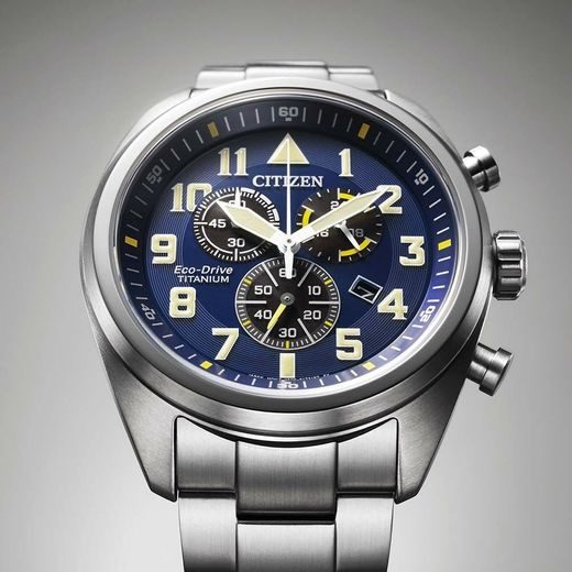 CITIZEN ECO-DRIVE MILITARY CHRONO SUPER TITANIUM AT2480-81L - SUPER TITANIUM - ZNAČKY