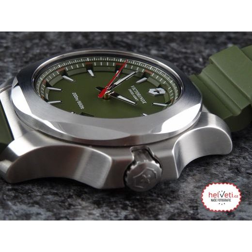 VICTORINOX I.N.O.X. 241683.1 - VICTORINOX - ZNAČKY