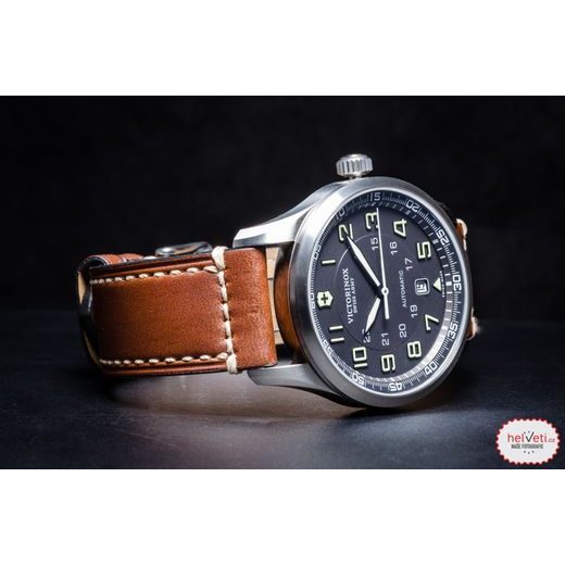 VICTORINOX AIRBOSS MECHANICAL 241507 - AIRBOSS - ZNAČKY