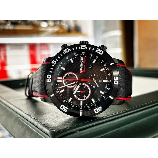 WENGER ROADSTER BLACK NIGHT CHRONO 01.1843.109 - ROADSTER - ZNAČKY