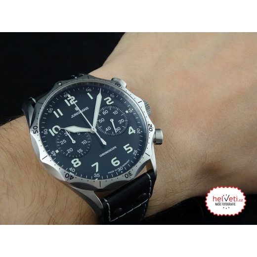 JUNGHANS MEISTER PILOT CHRONOSCOPE 27/3590.00 - PILOT - ZNAČKY