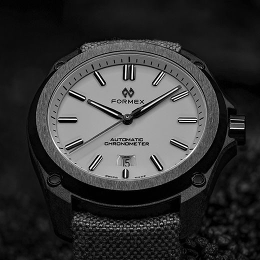 FORMEX ESSENCE LEGGERA FORTYONE AUTOMATIC CHRONOMETER COOL GREY - ESSENCE LEGGERA - ZNAČKY