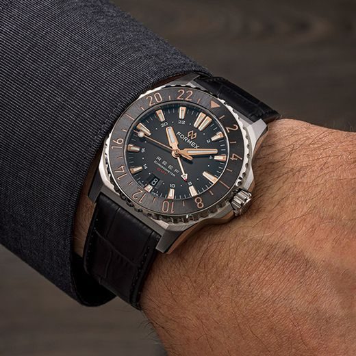 FORMEX REEF GMT AUTOMATIC CHRONOMETER BLACK DIAL WITH ROSE GOLD - REEF - ZNAČKY