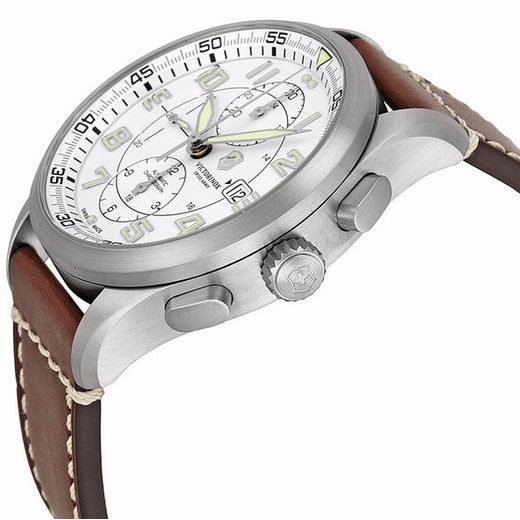 VICTORINOX AIRBOSS MECHANICAL CHRONOGRAPH 241598 - VICTORINOX - ZNAČKY