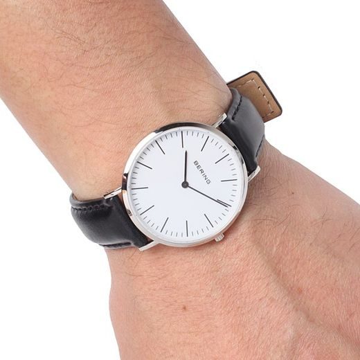 BERING CLASSIC 13738-404 - CLASSIC - ZNAČKY