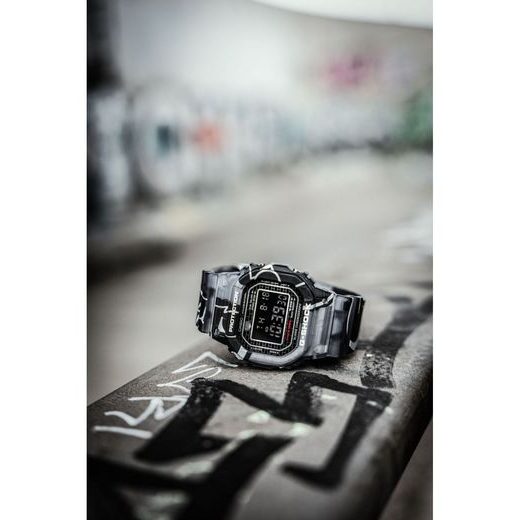 CASIO G-SHOCK DW-5000SS-1ER STREET SPIRIT SERIES - G-SHOCK - ZNAČKY