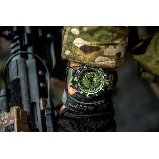 TRASER P99 Q TACTICAL GREEN NATO - TACTICAL - ZNAČKY