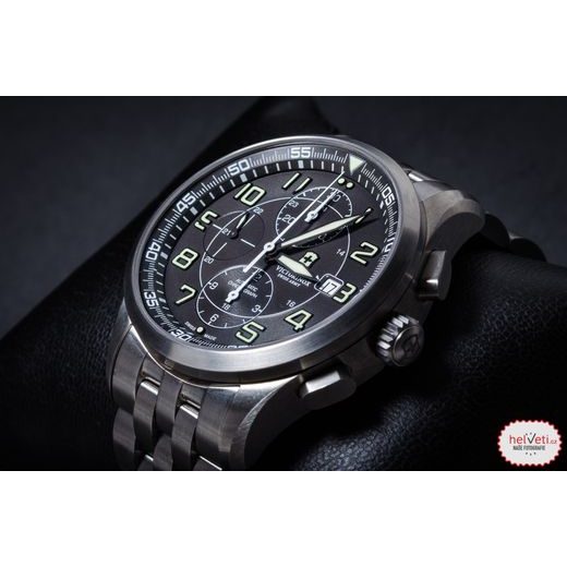 VICTORINOX AIRBOSS MECHANICAL CHRONOGRAPH 241620 - AIRBOSS - ZNAČKY