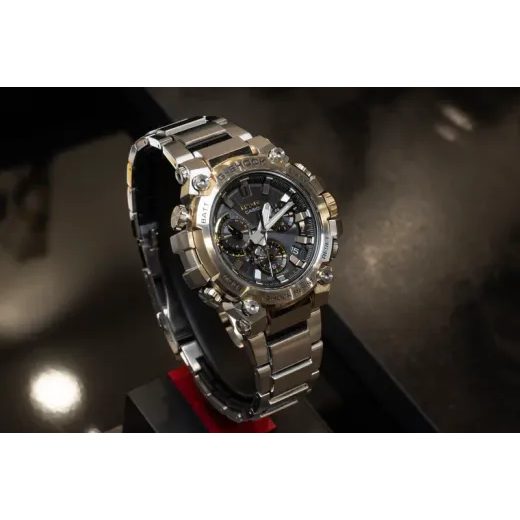 CASIO G-SHOCK MT-G MTG-B3000D-1A9ER - MT-G - ZNAČKY