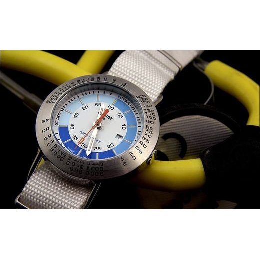 TRASER P 7292 PULSE WHITE NATO - TRASER - ZNAČKY