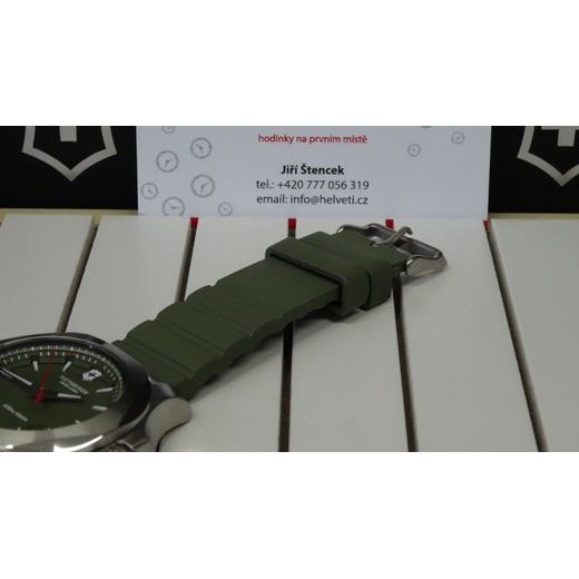 VICTORINOX I.N.O.X. 241683.1 - VICTORINOX - ZNAČKY