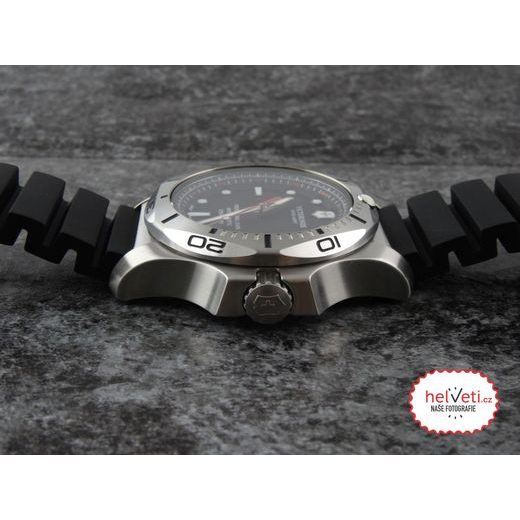 VICTORINOX I.N.O.X. PRO DIVER 241733 - VICTORINOX - ZNAČKY