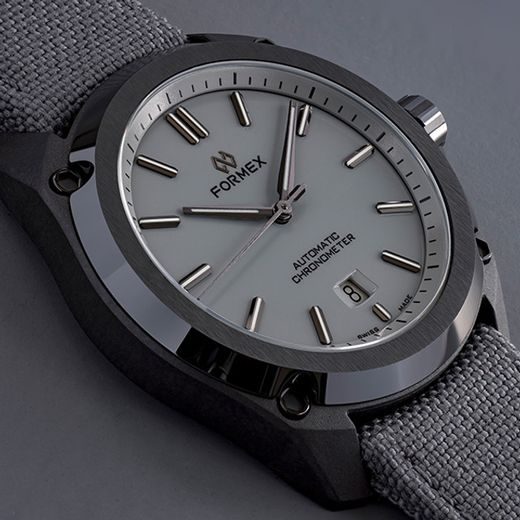 FORMEX ESSENCE LEGGERA FORTYTHREE AUTOMATIC CHRONOMETER COOL GREY - ESSENCE LEGGERA - ZNAČKY