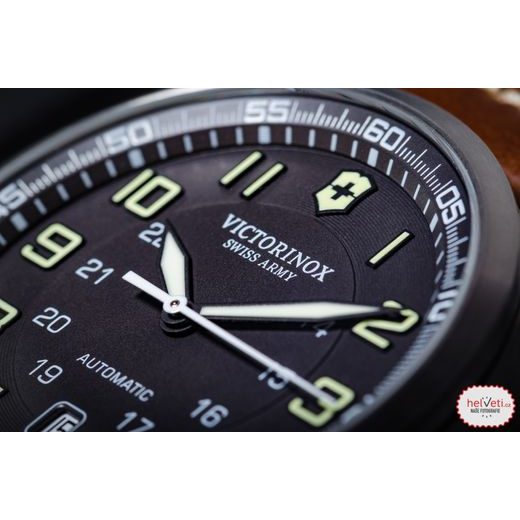 VICTORINOX AIRBOSS MECHANICAL 241507 - AIRBOSS - ZNAČKY