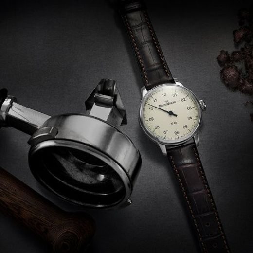 MEISTERSINGER N°01 AM3303 - N°01 - ZNAČKY