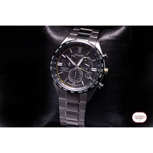 CITIZEN ECO-DRIVE RADIO CONTROLLED SUPER TITANIUM CB5947-80E - SUPER TITANIUM - ZNAČKY