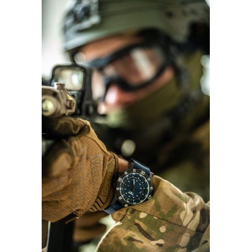 TRASER P99 Q TACTICAL BLUE NATO - TACTICAL - ZNAČKY