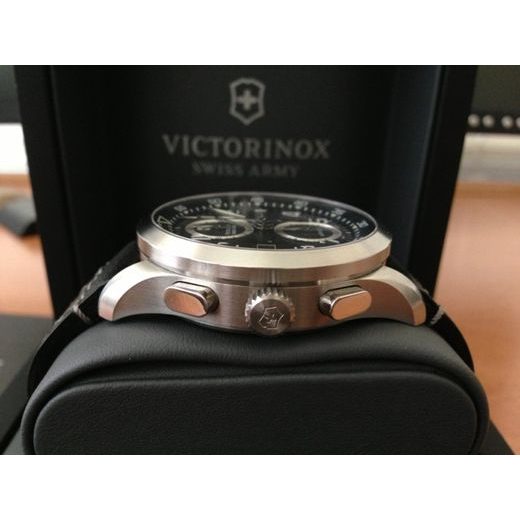 VICTORINOX AIRBOSS MACH 8 SE 241446 - VICTORINOX - ZNAČKY