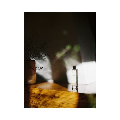 Abel Room Spray - Scene 02