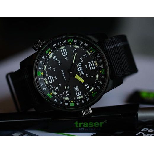 TRASER P68 PATHFINDER AUTOMATIC BLACK NATO - TACTICAL - HODINKY