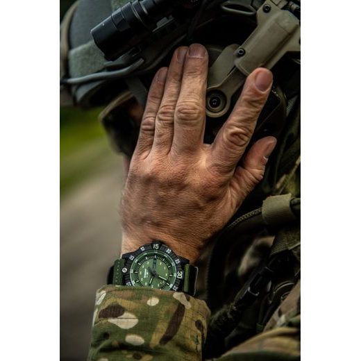 TRASER P99 Q TACTICAL GREEN NATO - TACTICAL - HODINKY
