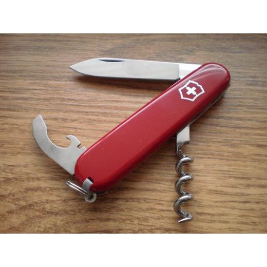 NŮŽ VICTORINOX WAITER - PŘÍSLUŠENSTVÍ