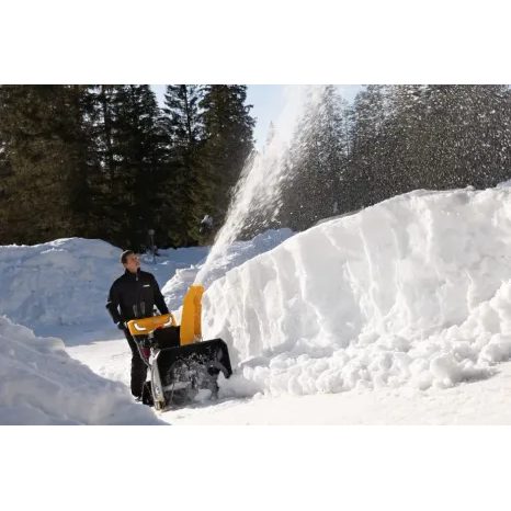 Benzínová sněhová fréza STIGA ST 6272 P TRAC - 8