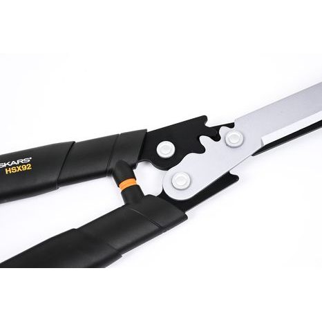 Nůžky na živý plot Fiskars PowerGear™ X HSX92 1023631 - 6