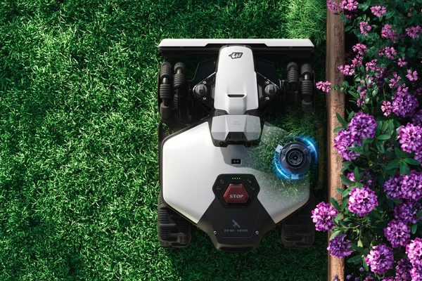 LUBA mini 2 AWD - boční dožínač